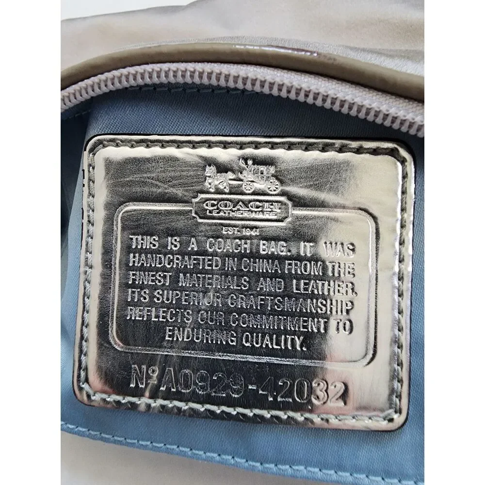 Authentic COACH Champagne Sateen Pleated Wristlet with Leather Trim
